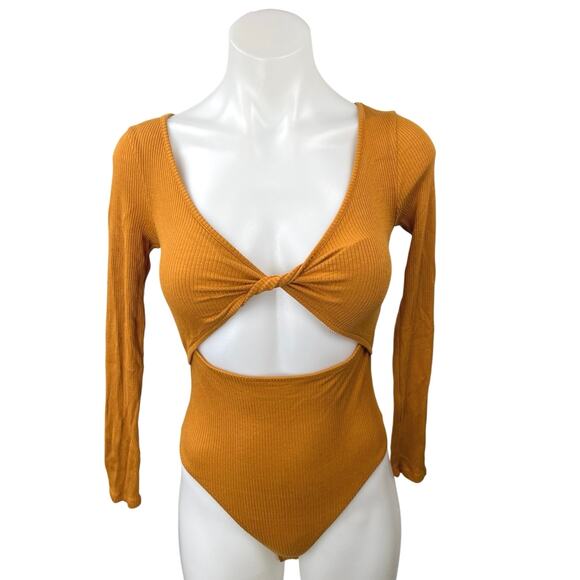 Urban Outfitters Out From Under Brown Ribbed Twist Front Cutout Bodysuit Top XS - Picture 1 of 5